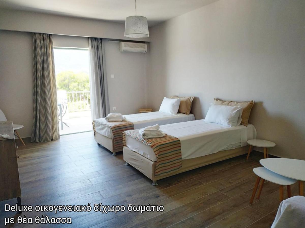 Evita'S Resort Poros Town Esterno foto